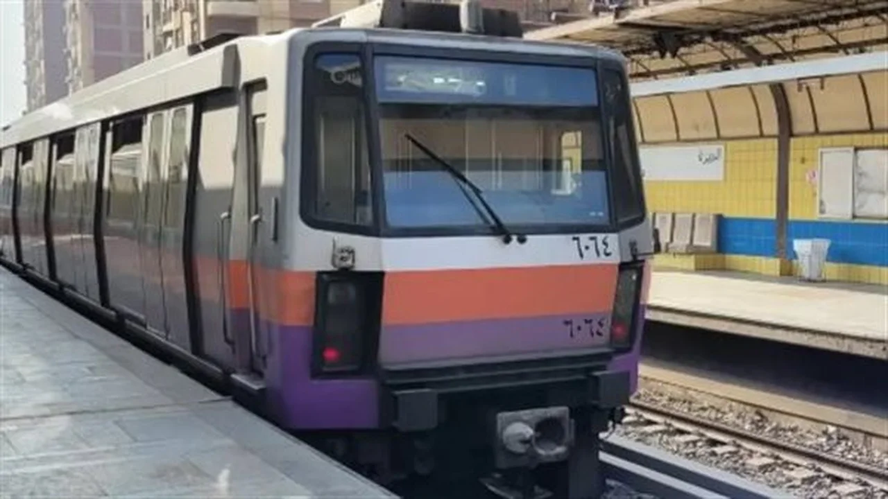 تحديثات جديدة.. قائمة أوراق اشتراكات المترو ومواعيد العمل المتاحة في المحطات